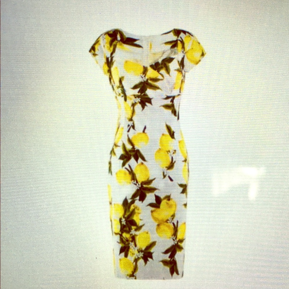 Body-con lemon dress Brand New size 8